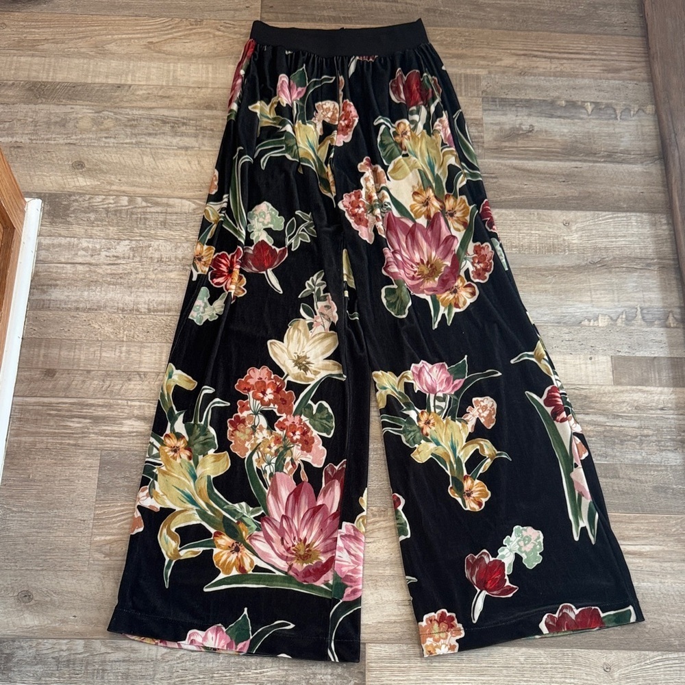 Vivian Shyu Floral Black Wide-Leg Pants size M/L